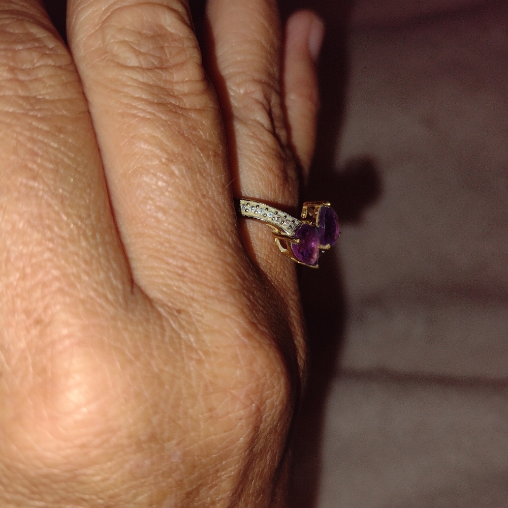 Ring - Picture 3 of 7